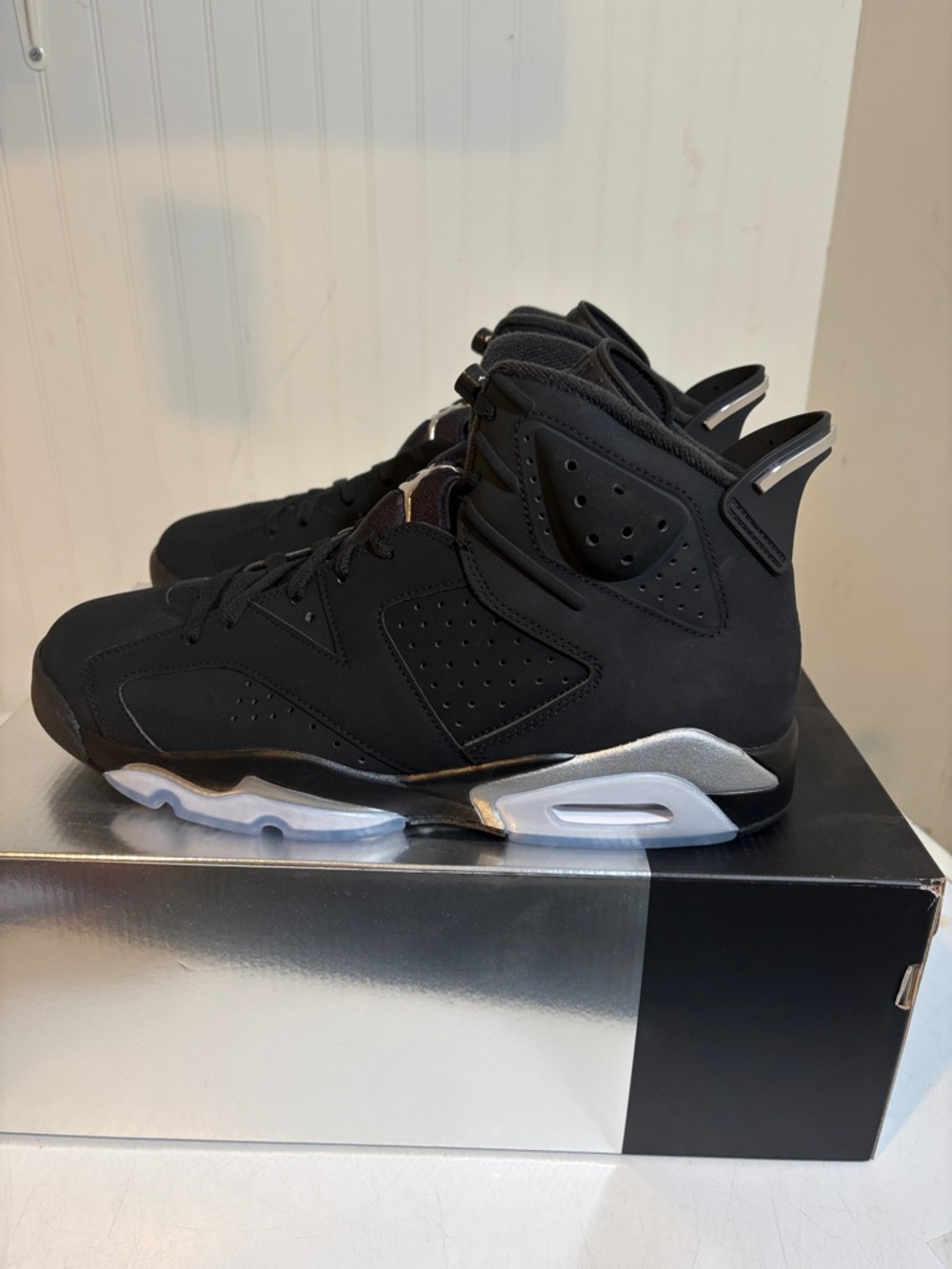 Jordan 6 Retro (Chrome) Black and Silver. BNIB. 2024 release DX2836-001 - Picture 3 of 10